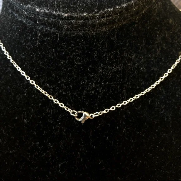 INFINITY NECKLACE - Picture 2 of 2